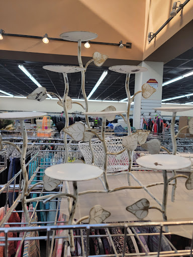 Thrift Store «American Thrift Store», reviews and photos, 5051 N University Dr, Lauderhill, FL 33351, USA