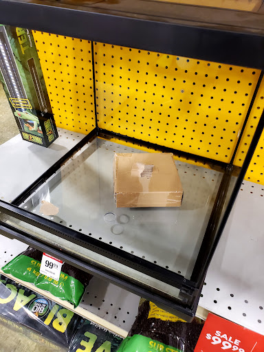 Pet Supply Store «PetSmart», reviews and photos, 4100 Ming Ave, Bakersfield, CA 93309, USA