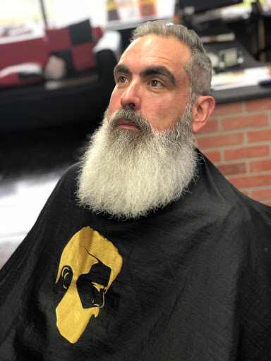 Barber Shop «Luxury Cuts 305 Barber Shop», reviews and photos, 11244 SW 137th Ave, Miami, FL 33186, USA