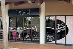 La Vie En Rose Hair Salon & Spa