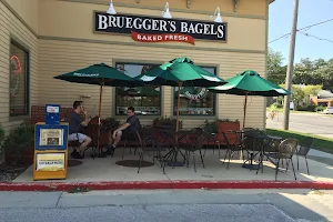 Bruegger's Bagels image