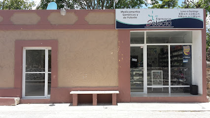 Farmacia Selecta Calle 22 No. 102 Por 21 Y 23, Yaxkukul, Yuc. Mexico