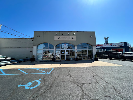 2056 Jericho Turnpike, New Hyde Park, NY 11040, USA