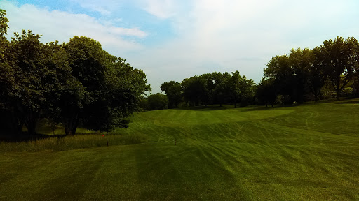 Country Club «Ozaukee Country Club», reviews and photos, 10823 N River Rd, Mequon, WI 53092, USA