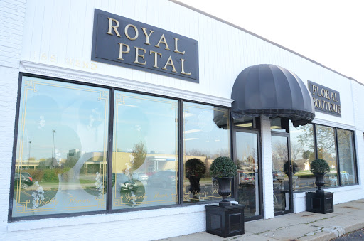 Florist «Royal Petals», reviews and photos, 188 E Wend St, Lemont, IL 60439, USA