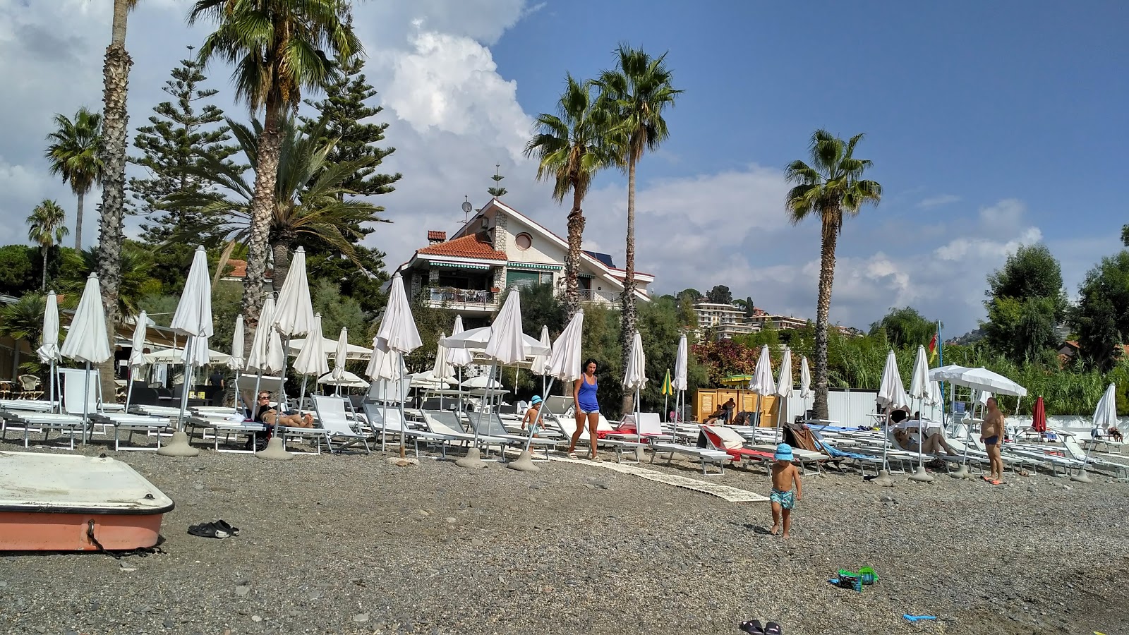 Fotografie cu San Martino beach cu golful minuscul