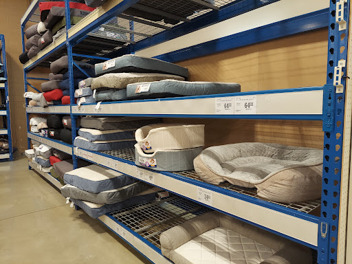 Pet Supply Store «PetSmart», reviews and photos, 2130 Gunbarrel Rd, Chattanooga, TN 37421, USA