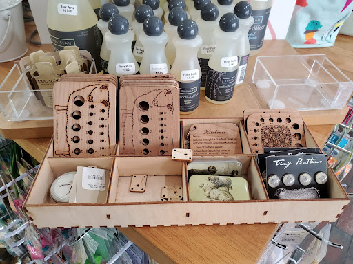 Yarn Store «Four Purls Yarn Shop», reviews and photos, 334 3rd St NW, Winter Haven, FL 33881, USA