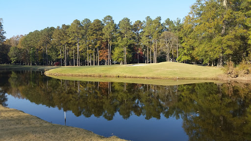 Golf Course «Lochmere Golf Club», reviews and photos, 2511 Kildaire Farm Rd, Cary, NC 27518, USA
