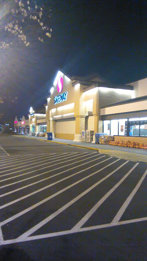 Grocery Store «Albertsons», reviews and photos, 19500 WA-99 Suite 110, Lynnwood, WA 98036, USA