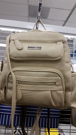 Clothing Store «Ross Dress for Less», reviews and photos, 2851 El Camino Real, Tustin, CA 92782, USA