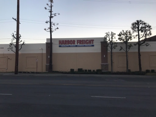 Harbor Freight Tools image