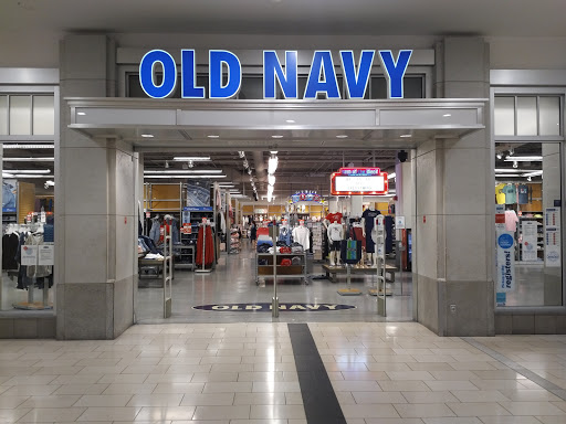 Clothing Store «Old Navy», reviews and photos, 5065 Main St, Trumbull, CT 06611, USA