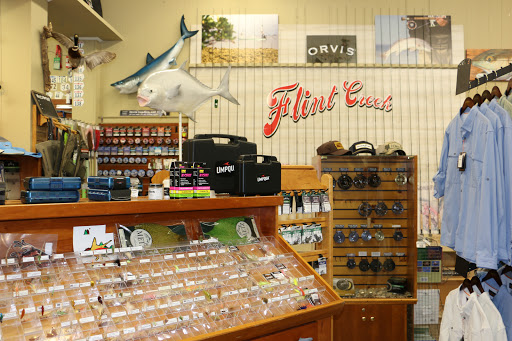 Sporting Goods Store «Flint Creek Outfitters», reviews and photos, 14129 7th St, Dade City, FL 33525, USA