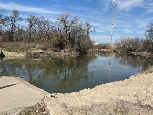 Park «California Crossing Park», reviews and photos, 5198 Riverside Dr, Irving, TX 75039, USA