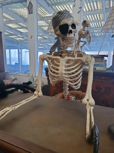 Florist «Loose Caboose LLC», reviews and photos, 18492 E Telegraph Rd, Santa Paula, CA 93060, USA