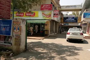Indiranagar Shopping Complex image