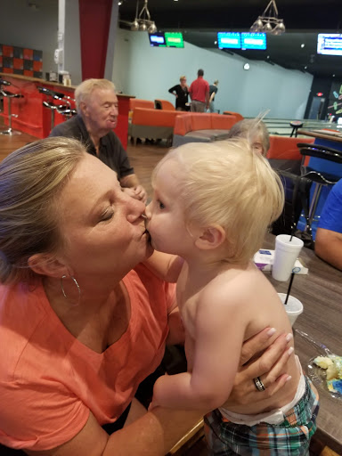 Bowling Alley «PINS Bowling Alley», reviews and photos, 2210 E Hwy 377, Granbury, TX 76049, USA