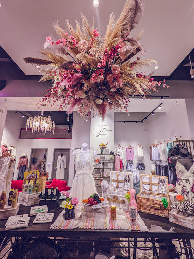 Shopping Mall «Channelside Bay Plaza», reviews and photos, 615 Channelside Dr #117, Tampa, FL 33602, USA