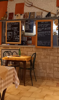Atmosphère du Restaurant Les Bartavelles à Nîmes - n°2