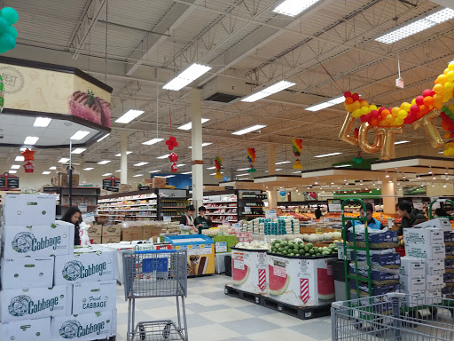 Korean Grocery Store «Lotte Plaza Market - Centreville», reviews and photos, 5900 Centreville Crest Ln, Centreville, VA 20121, USA