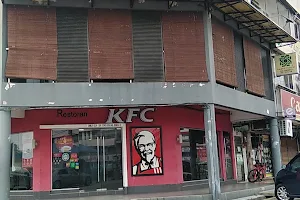KFC Bagan Serai image