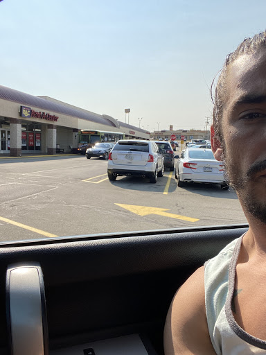 Supermarket «Giant Eagle Supermarket», reviews and photos, 300 Tri-County Plaza, Belle Vernon, PA 15012, USA