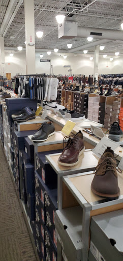 Shoe Store «DSW Designer Shoe Warehouse», reviews and photos, 2426 Lincoln Hwy, Langhorne, PA 19047, USA