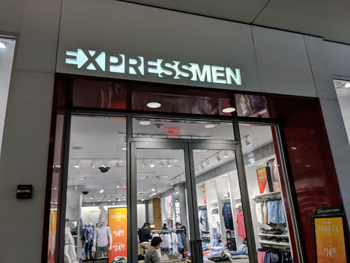 Clothing Store «Express», reviews and photos, 153 Old Orchard Shopping Center, Skokie, IL 60077, USA