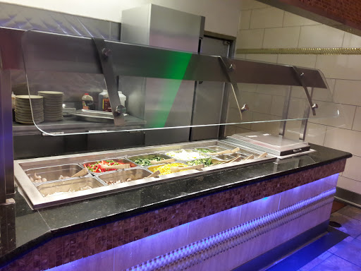 Shopping Mall «Harbor Town and Country Shopping Center», reviews and photos, 12891 Harbor Blvd, Garden Grove, CA 92840, USA