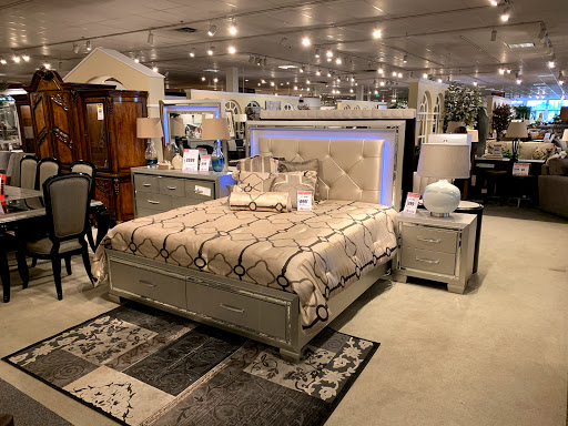 Furniture Store «JR Furniture Hillsboro», reviews and photos, 6101 SE Tualatin Valley Hwy, Hillsboro, OR 97123, USA