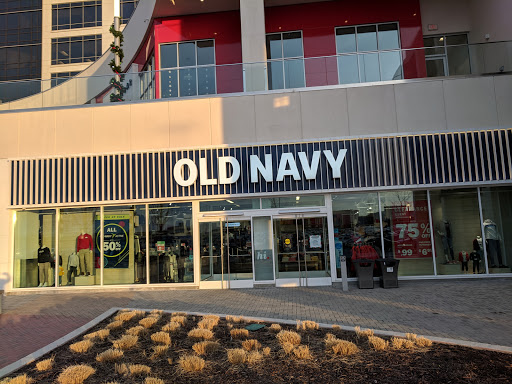 Shopping Mall «Kenwood Towne Centre», reviews and photos, 7875 Montgomery Rd, Cincinnati, OH 45236, USA