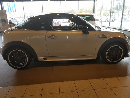 Used Car Dealer «Auto Lenders of Williamstown», reviews and photos, 1051 N Black Horse Pike, Williamstown, NJ 08094, USA