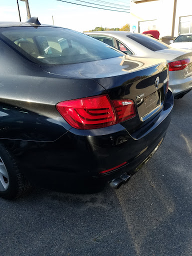 Used Car Dealer «J & A Auto Center», reviews and photos, 211 Broadway, Raynham, MA 02767, USA