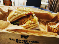Plats et boissons du Restaurant de hamburgers Le Comptoir Volant à Lille - n°13