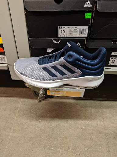 adidas Outlet Store Commerce, Citadel Outlets