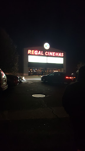Movie Theater «Regal Cinemas Hooksett 8», reviews and photos, 100 Technology Dr, Hooksett, NH 03106, USA