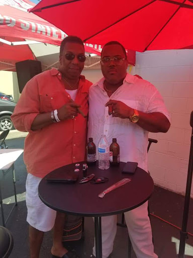 Tobacco Shop «Pipes & Pleasures», reviews and photos, 4244 E Main St, Columbus, OH 43213, USA