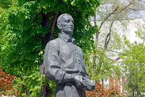 Gregory Skovoroda Monument image