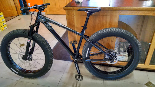 Raft Trip Outfitter «River Rat Raft Rental & Bike», reviews and photos, 4053 Pennsylvania Ave, Fair Oaks, CA 95628, USA