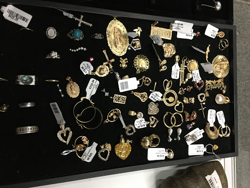 Pawn Shop «Xtreme Pawn - Lindon», reviews and photos, 720 State St, Lindon, UT 84042, USA