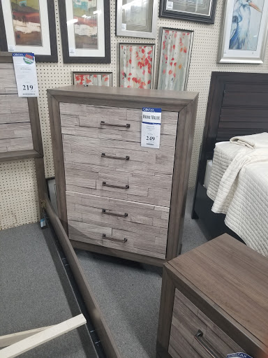 Furniture Store «Colfax Furniture & Mattress», reviews and photos, 3614 S Holden Rd, Greensboro, NC 27407, USA