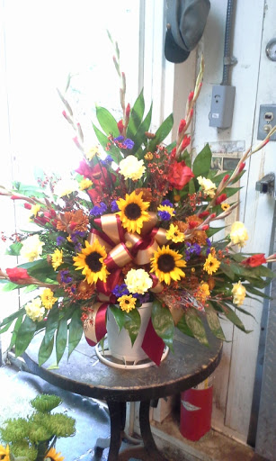 Florist «River Falls Florist», reviews and photos, 901 E Main St, Duncan, SC 29334, USA