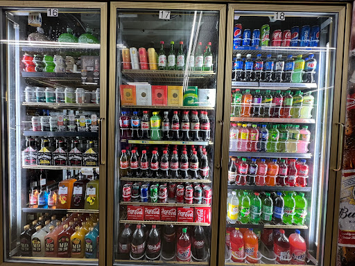 Wine Store «Canyon Crest Liquor», reviews and photos, 1350 Massachusetts Ave, Riverside, CA 92507, USA