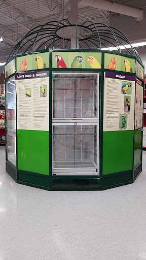 Pet Supply Store «Petco Animal Supplies», reviews and photos, 5151 Gosford Rd, Bakersfield, CA 93313, USA