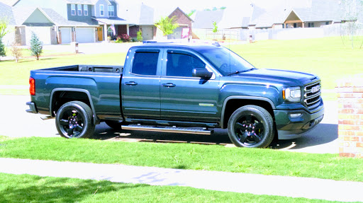Car Dealer «Ferguson Buick GMC», reviews and photos, 1015 N Interstate Dr, Norman, OK 73069, USA