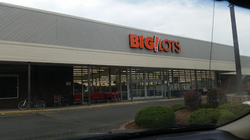 Discount Store «Big Lots», reviews and photos, 940 Silver Ln #3, East Hartford, CT 06118, USA