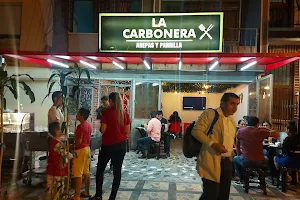 La carbonera arepas y parrilla image