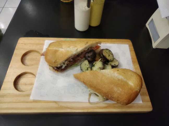 Puro Perú Grill Sandwichs