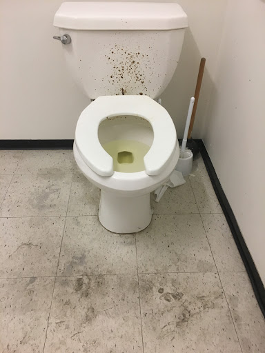 Shoe Store «Famous Footwear», reviews and photos, 1665 Olentangy River Rd, Columbus, OH 43212, USA